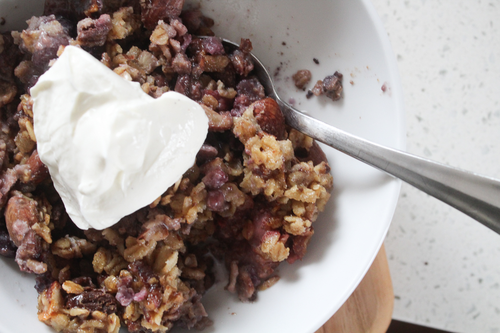 berry baked oatmeal